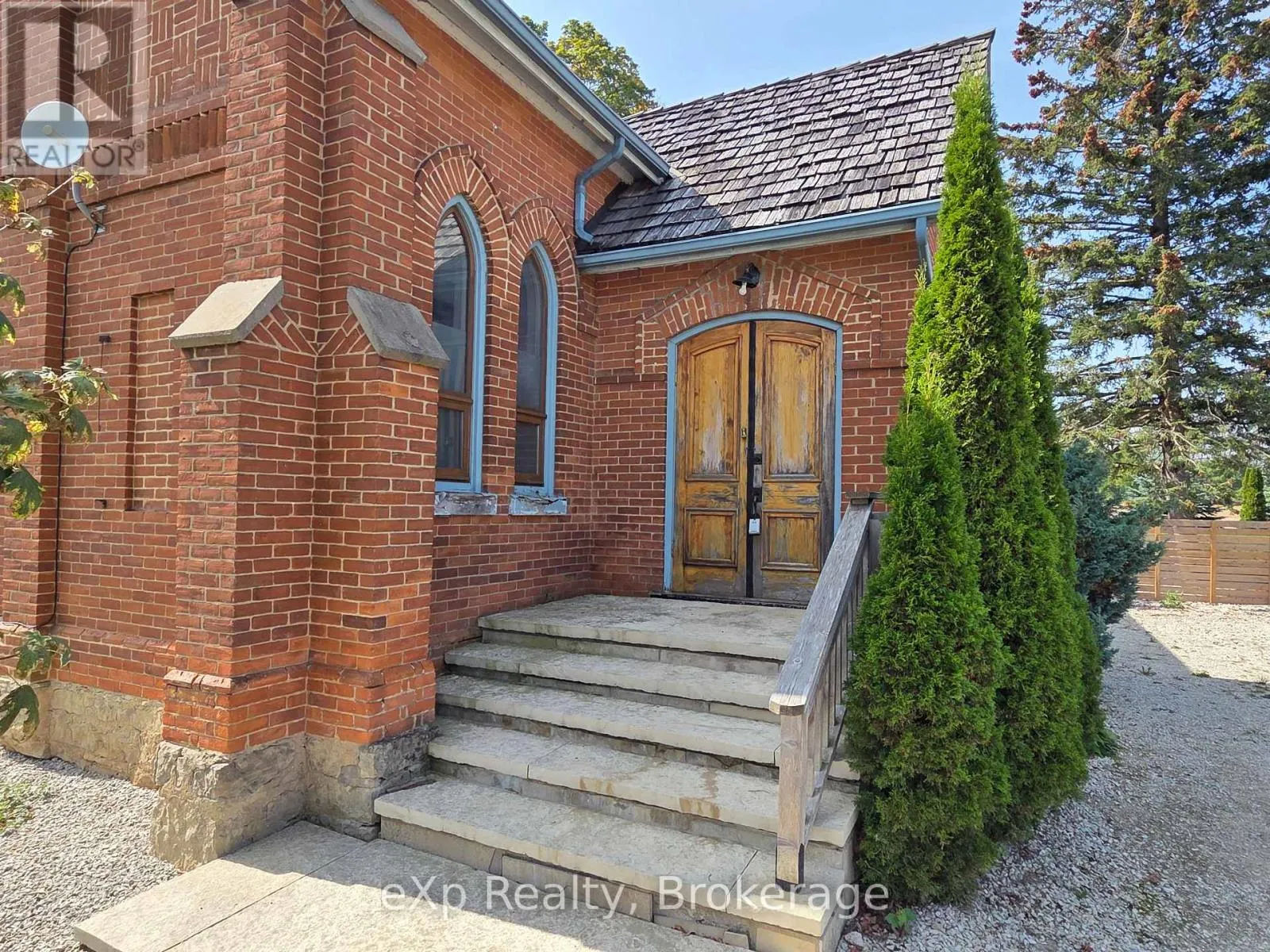 137190 GREY ROAD 12