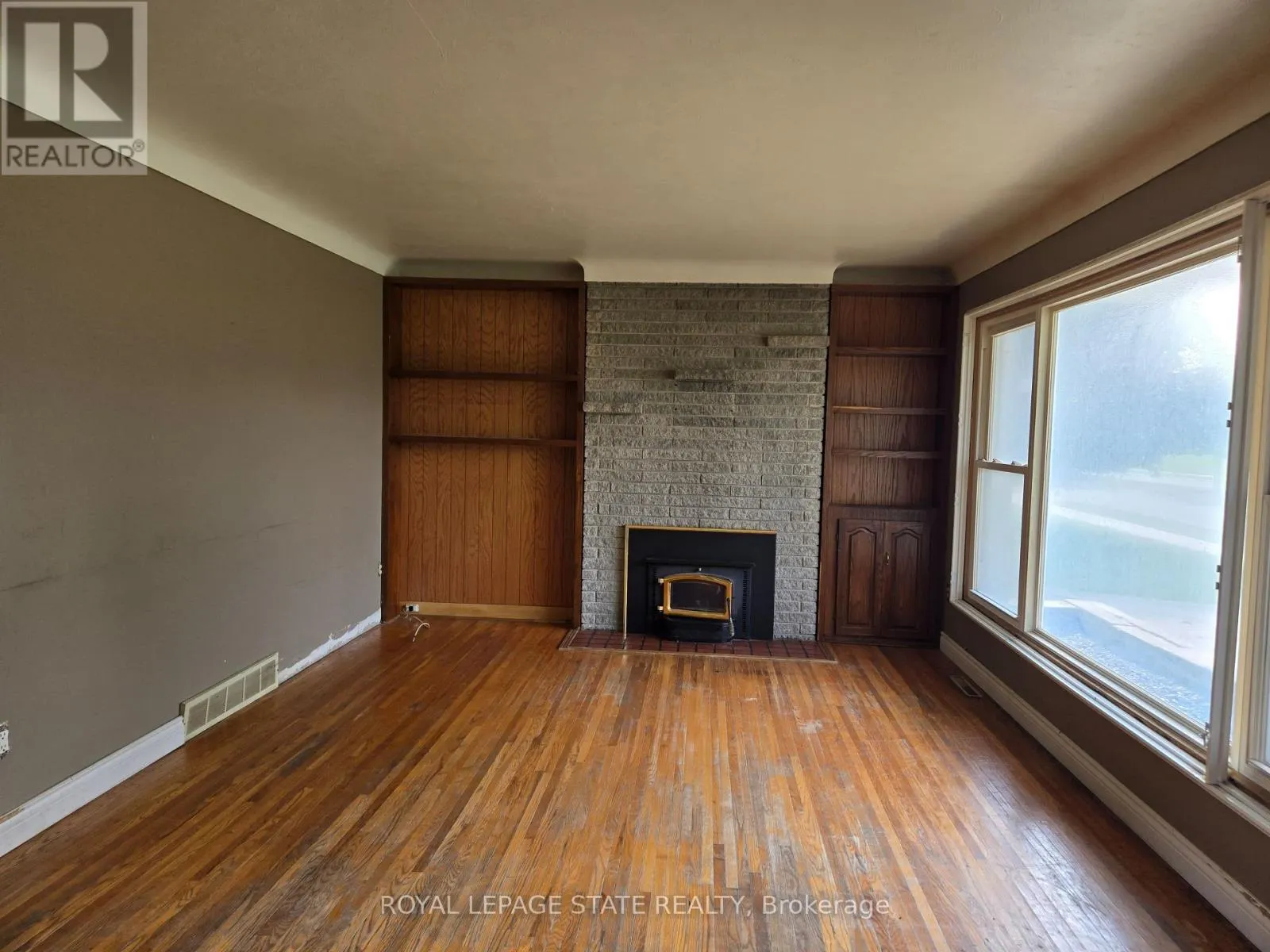 16 BRODERICK AVENUE