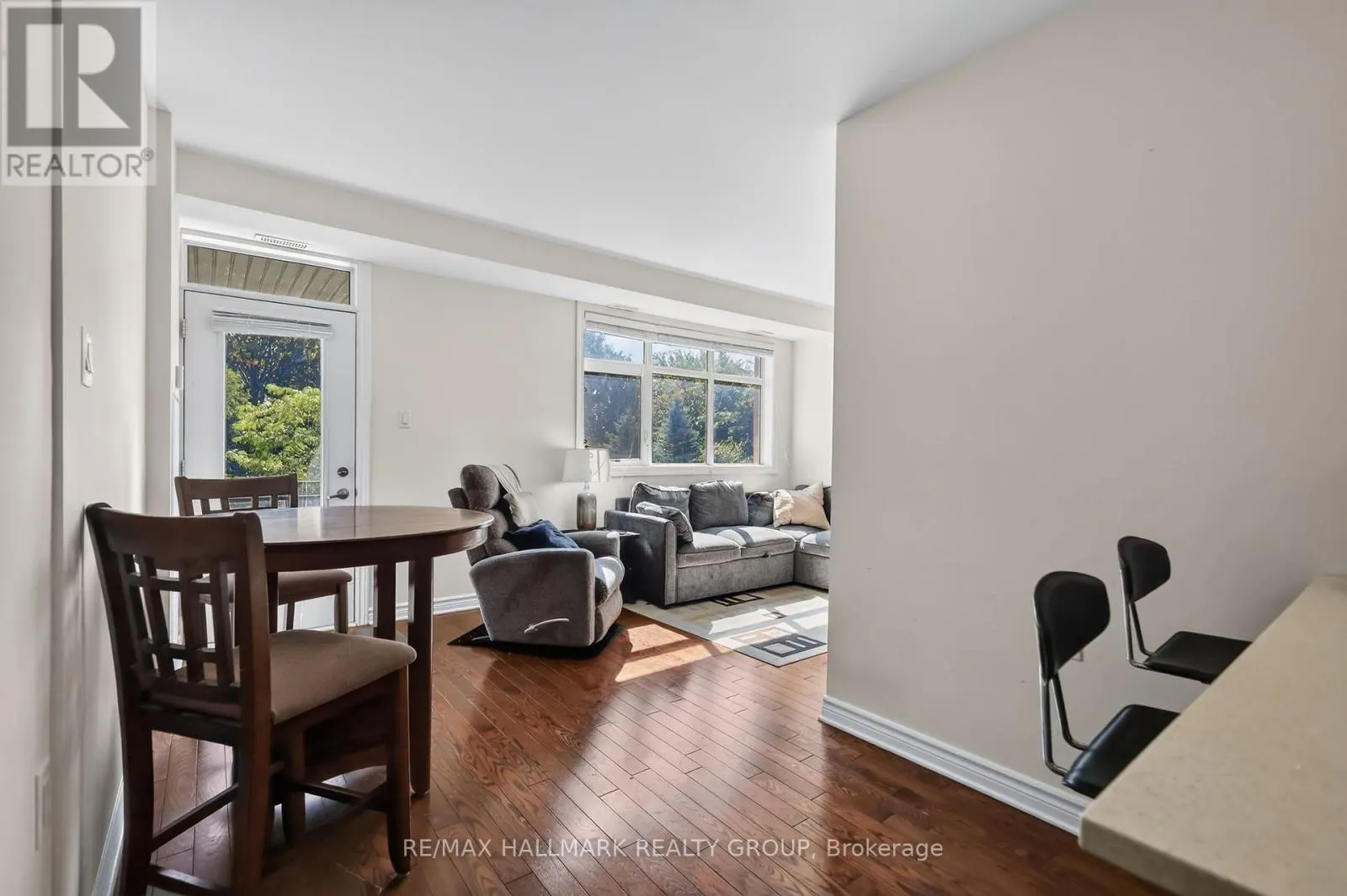 220 - 3684 FALLOWFIELD ROAD