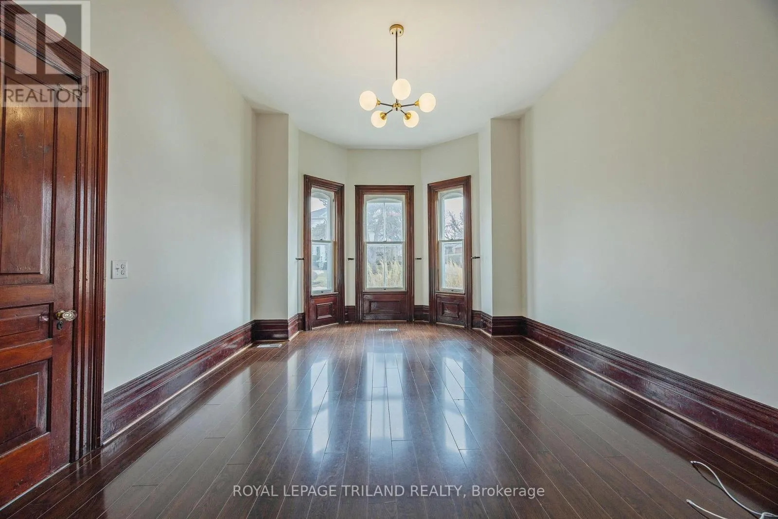 44 ELGIN STREET