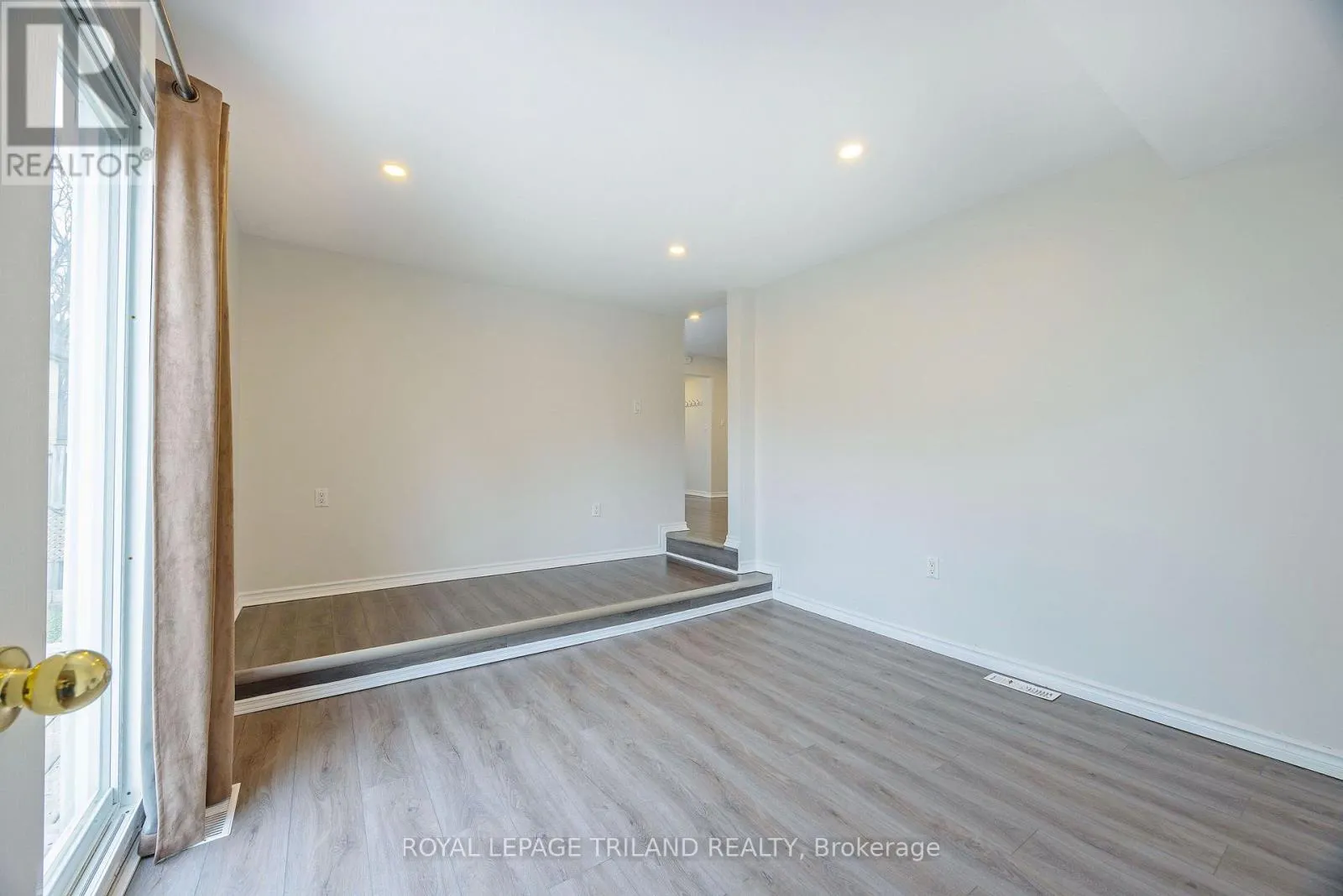 44 ELGIN STREET