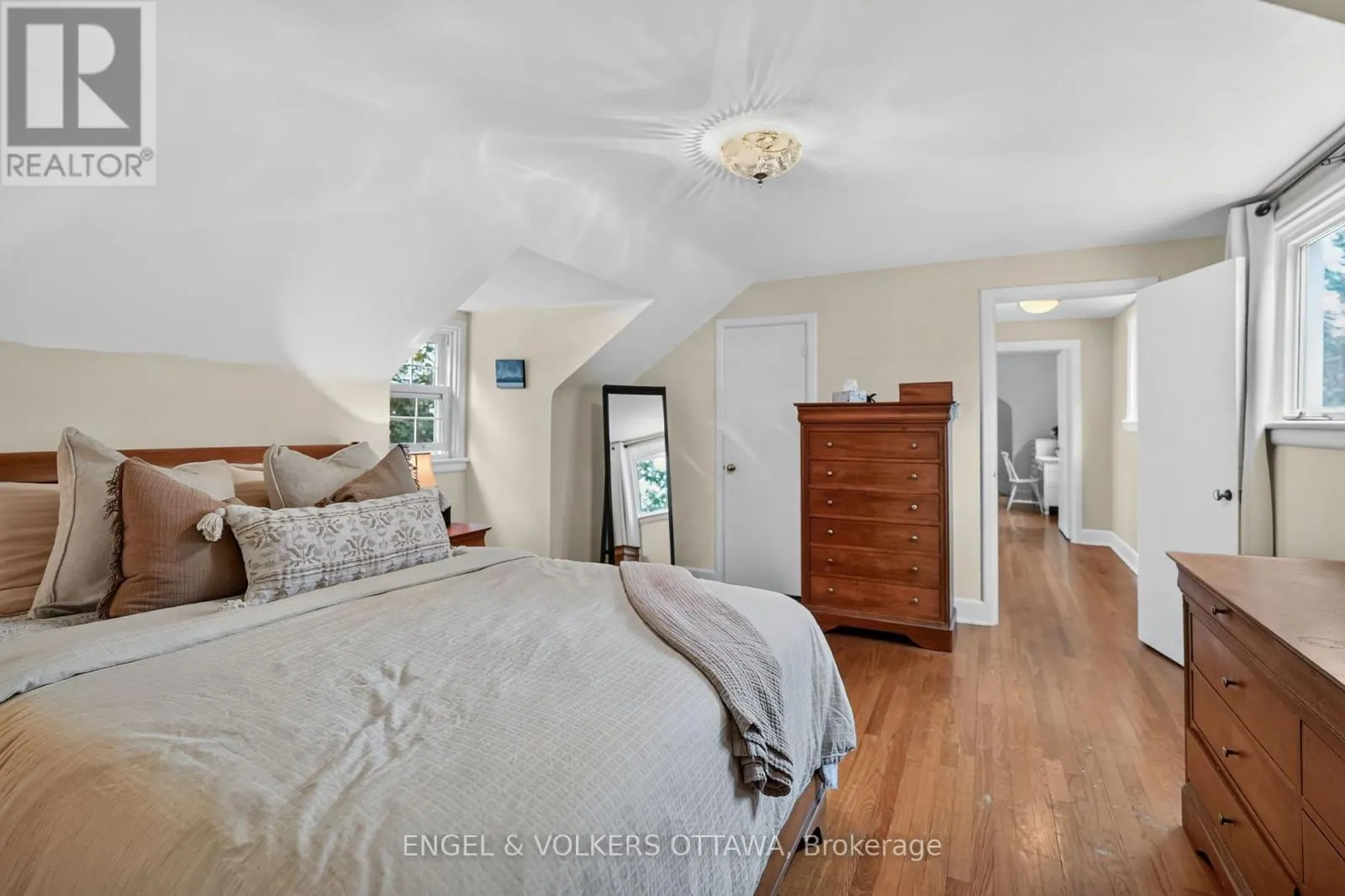 250 FAIRCREST ROAD