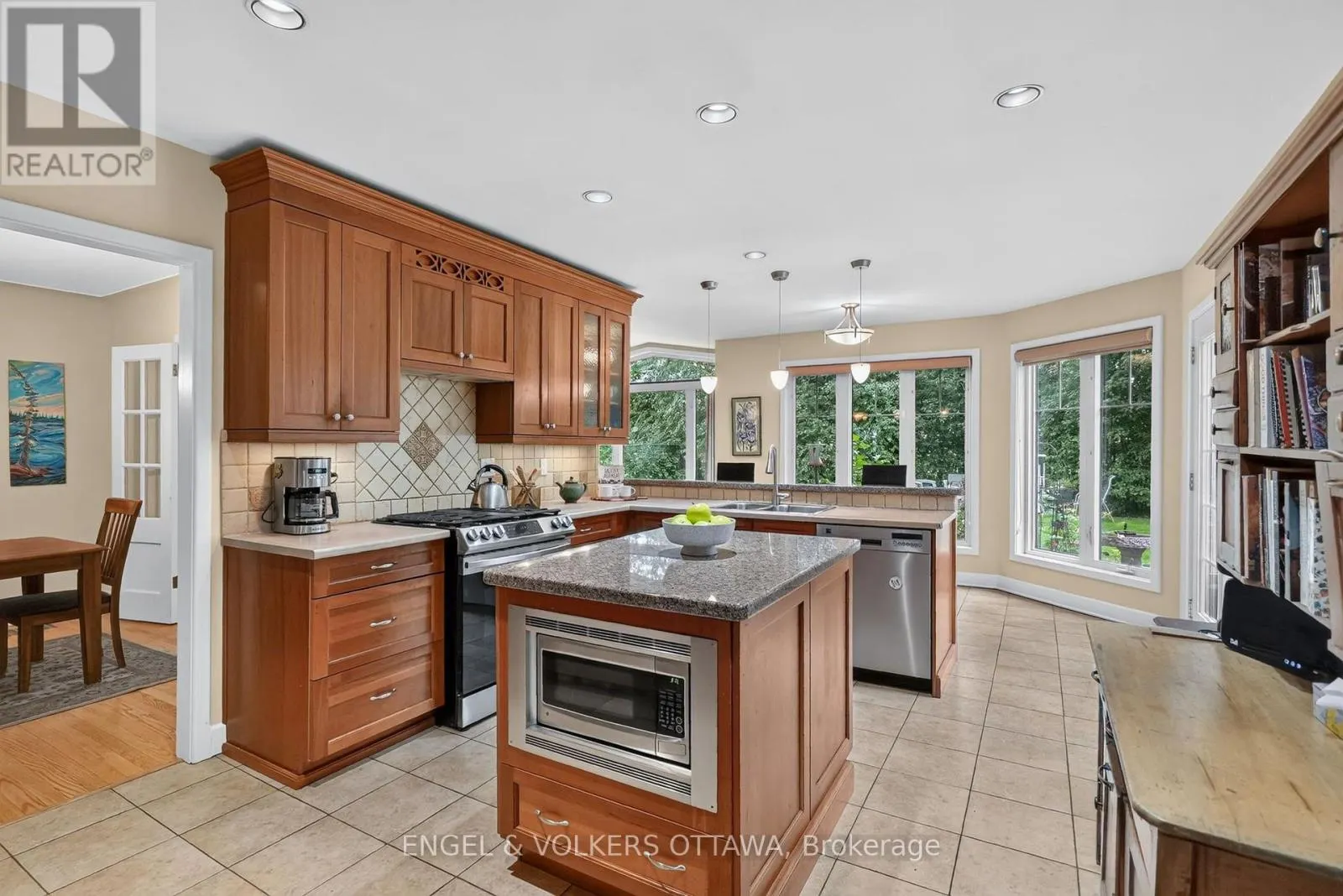 250 FAIRCREST ROAD