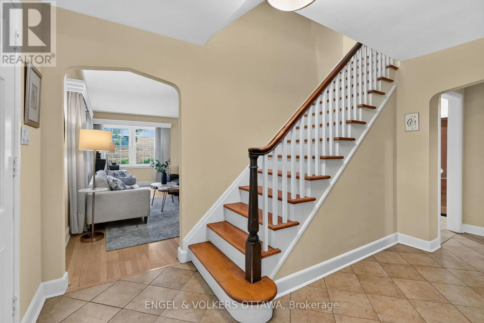 250 FAIRCREST ROAD