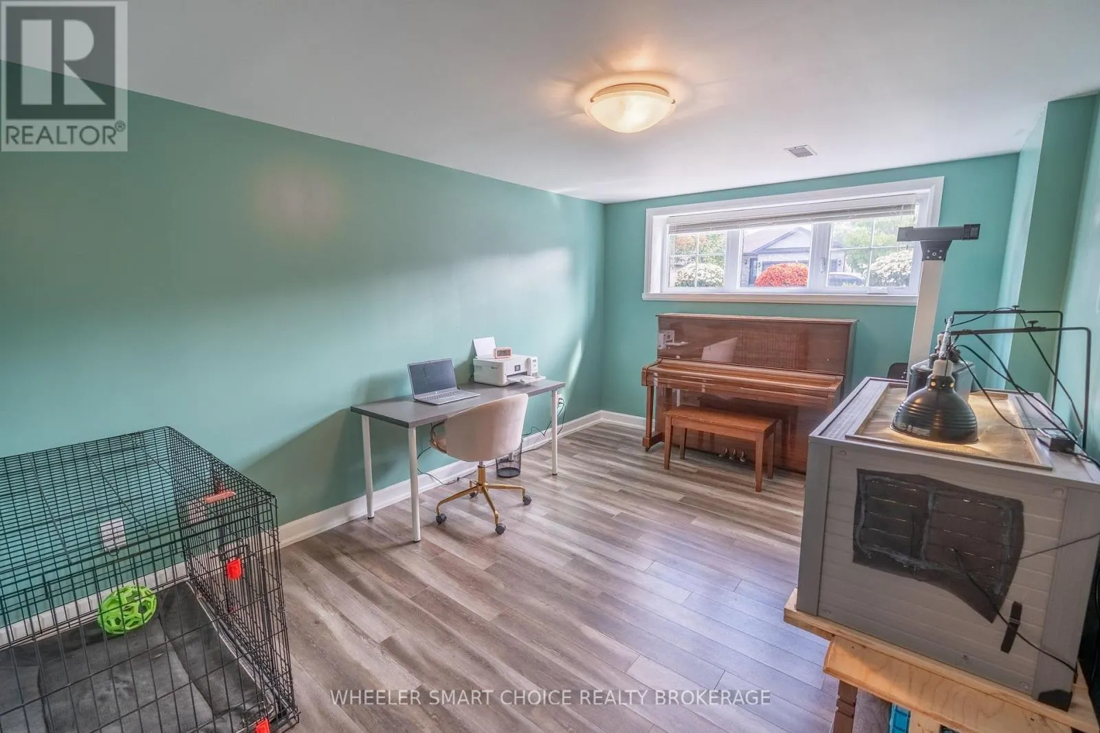 63 MERCIER AVENUE E