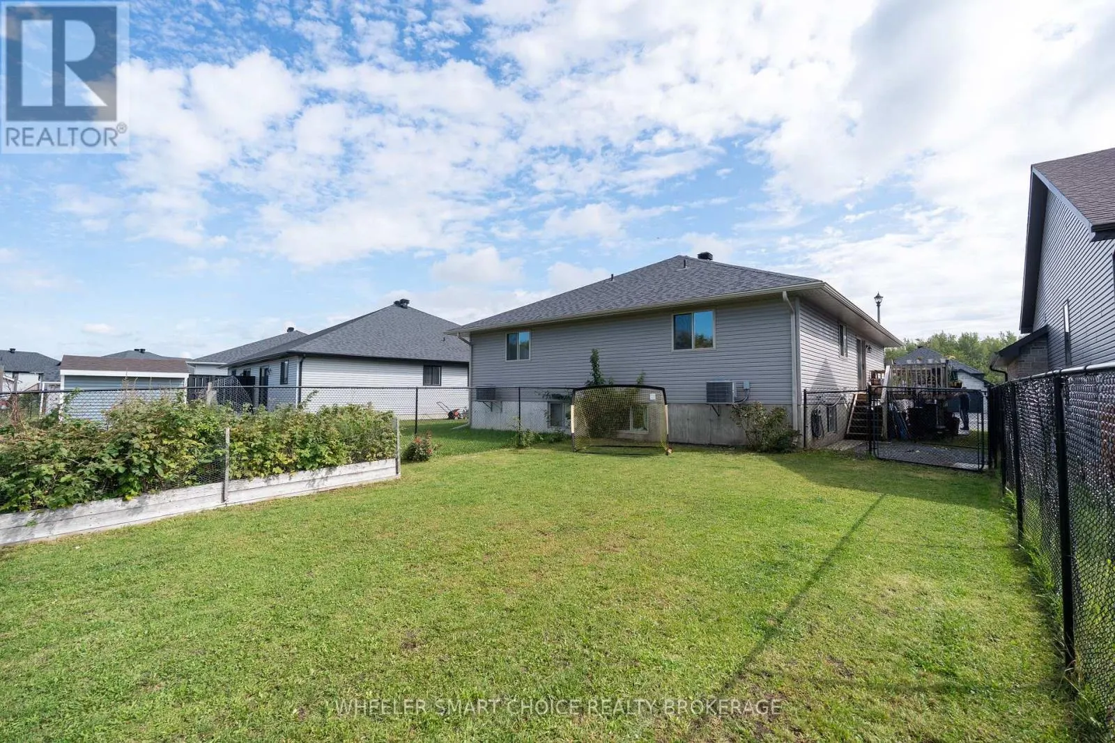 63 MERCIER AVENUE E