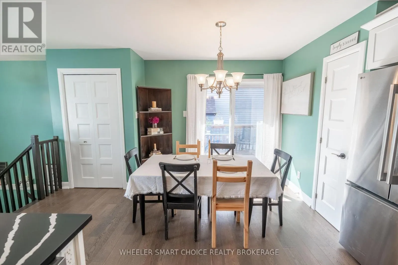 63 MERCIER AVENUE E