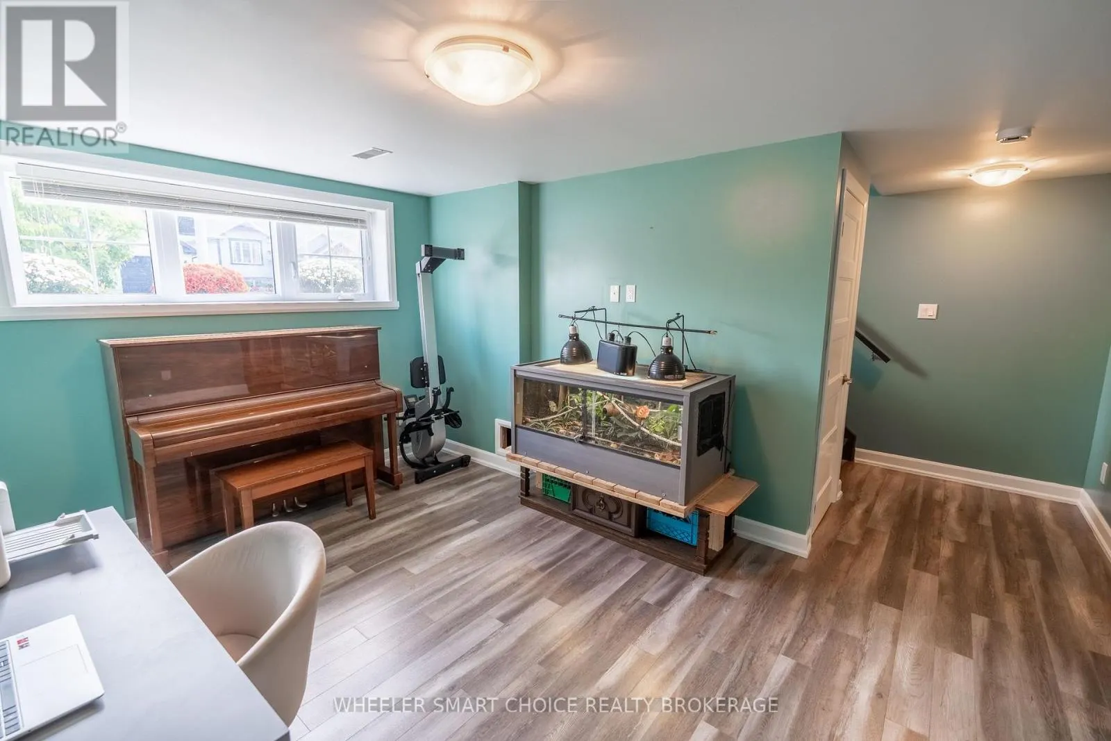 63 MERCIER AVENUE E