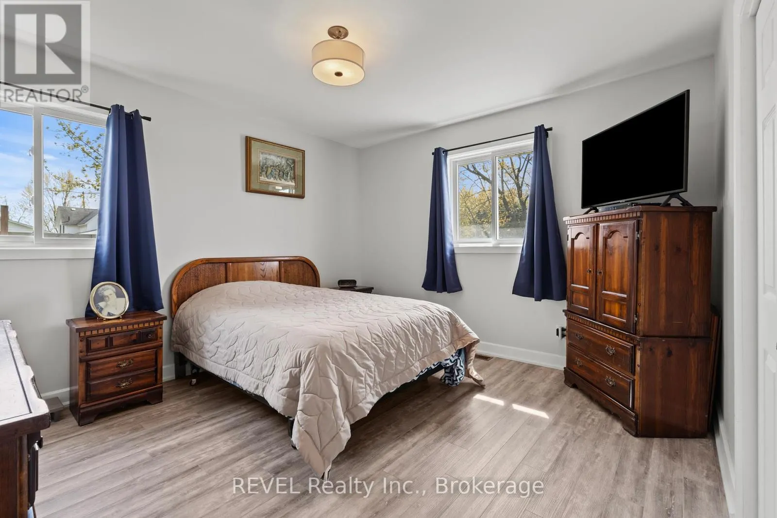 3290 SWITCH ROAD