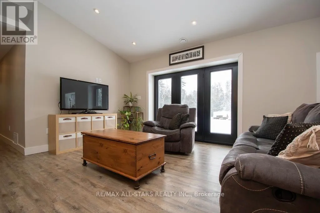 829 PEACE ROAD