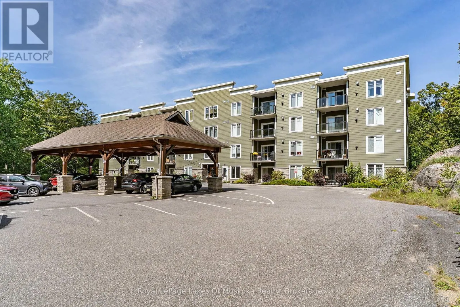 403 - 391 JAMES STREET W #403
