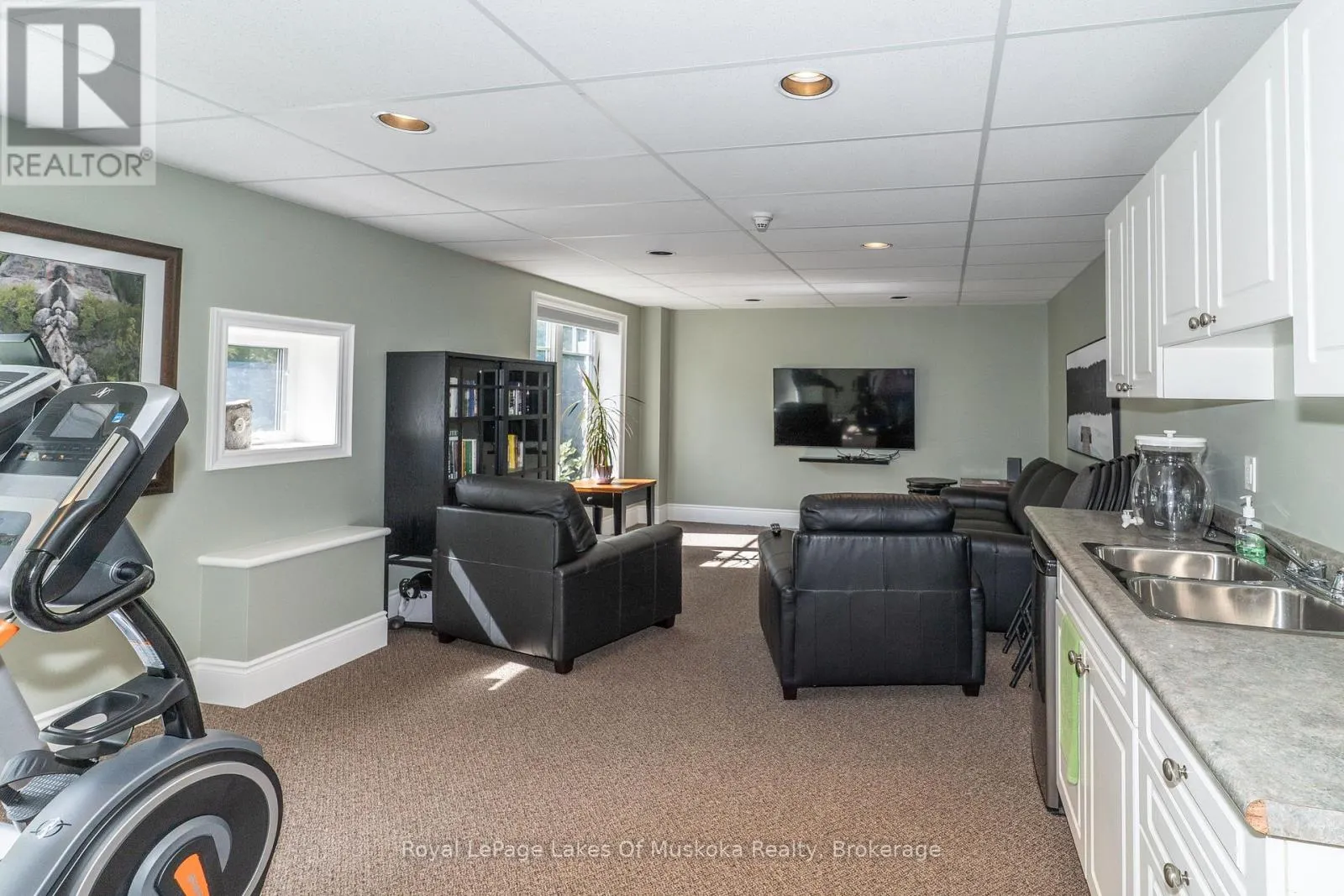 403 - 391 JAMES STREET W #403
