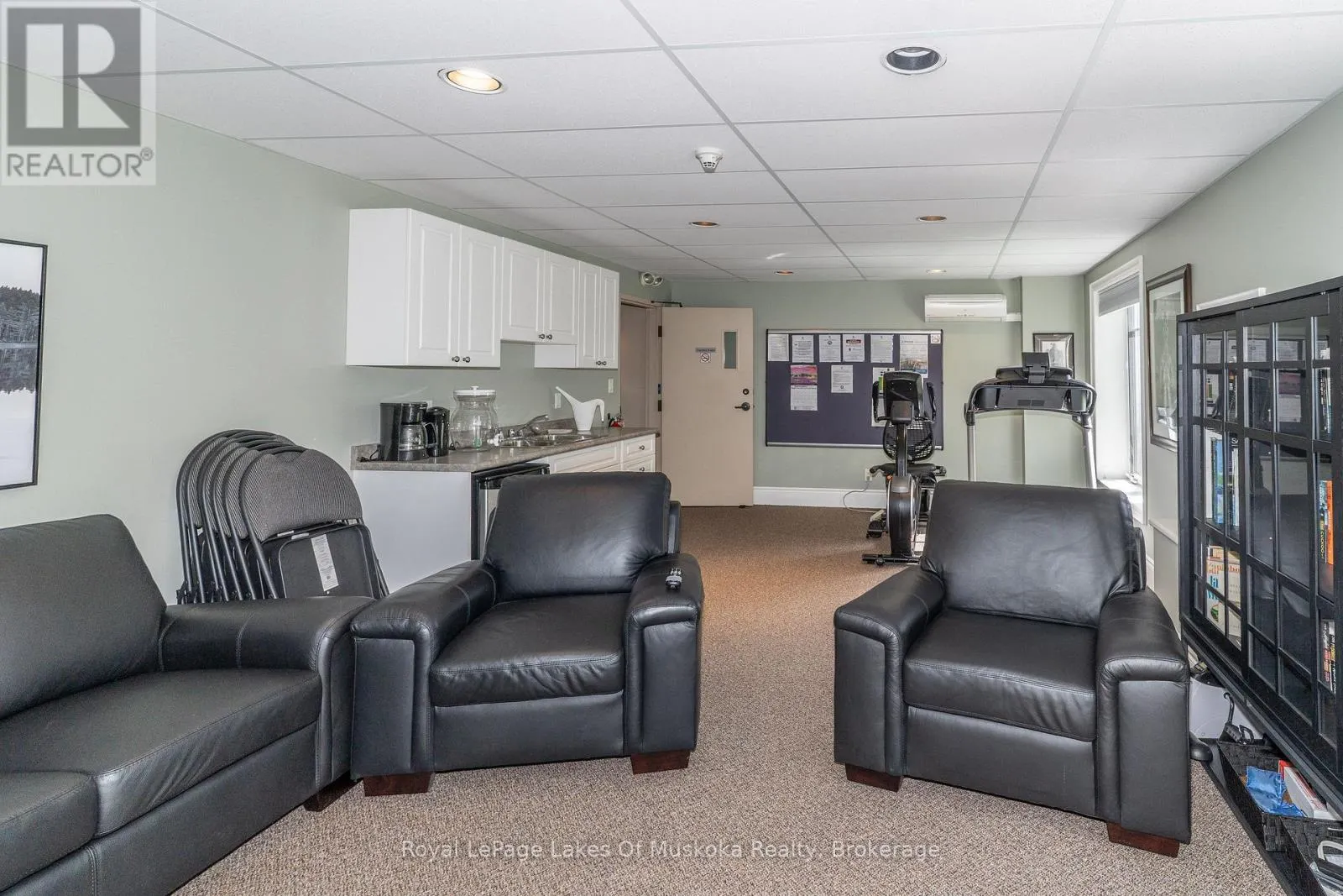 403 - 391 JAMES STREET W #403