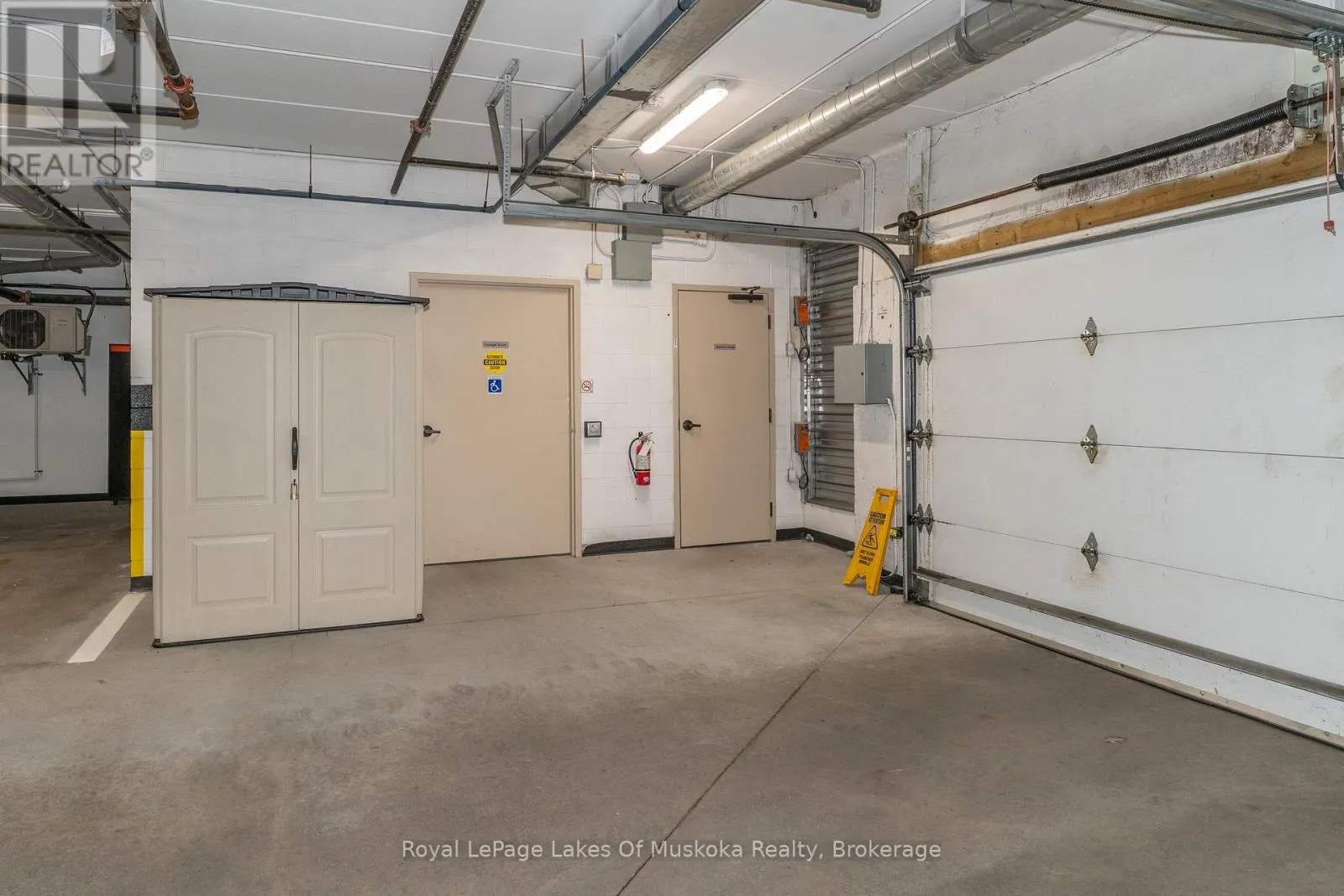 403 - 391 JAMES STREET W #403