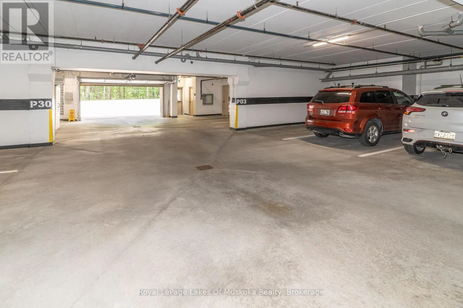 403 - 391 JAMES STREET W #403