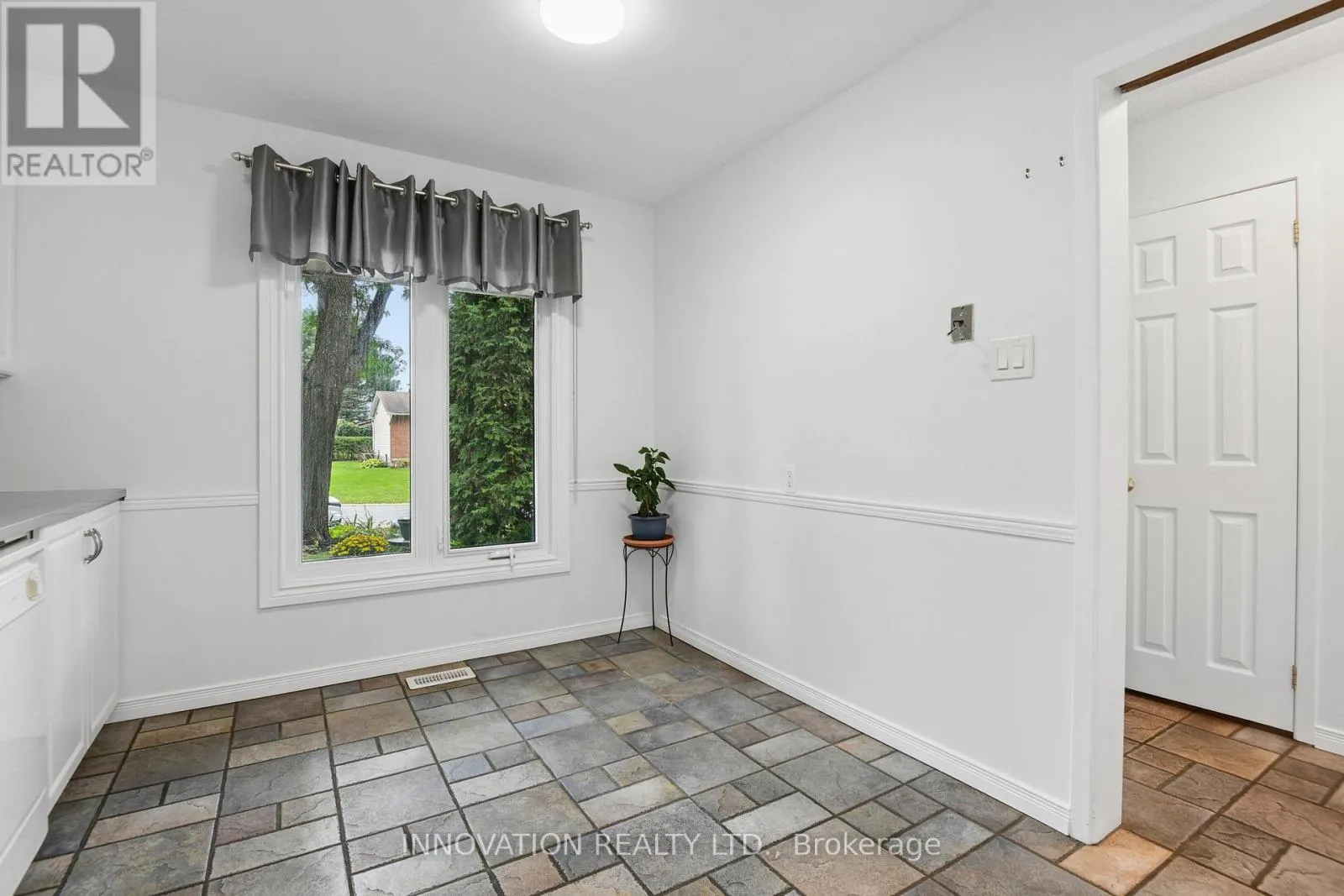 65 BARTLEY CRESCENT