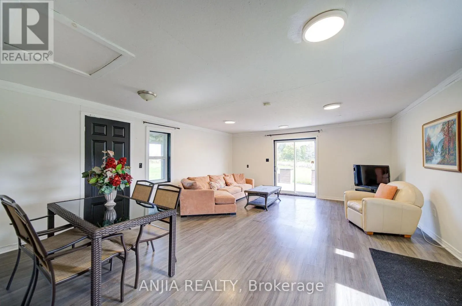 1290 ROSEBUSH ROAD