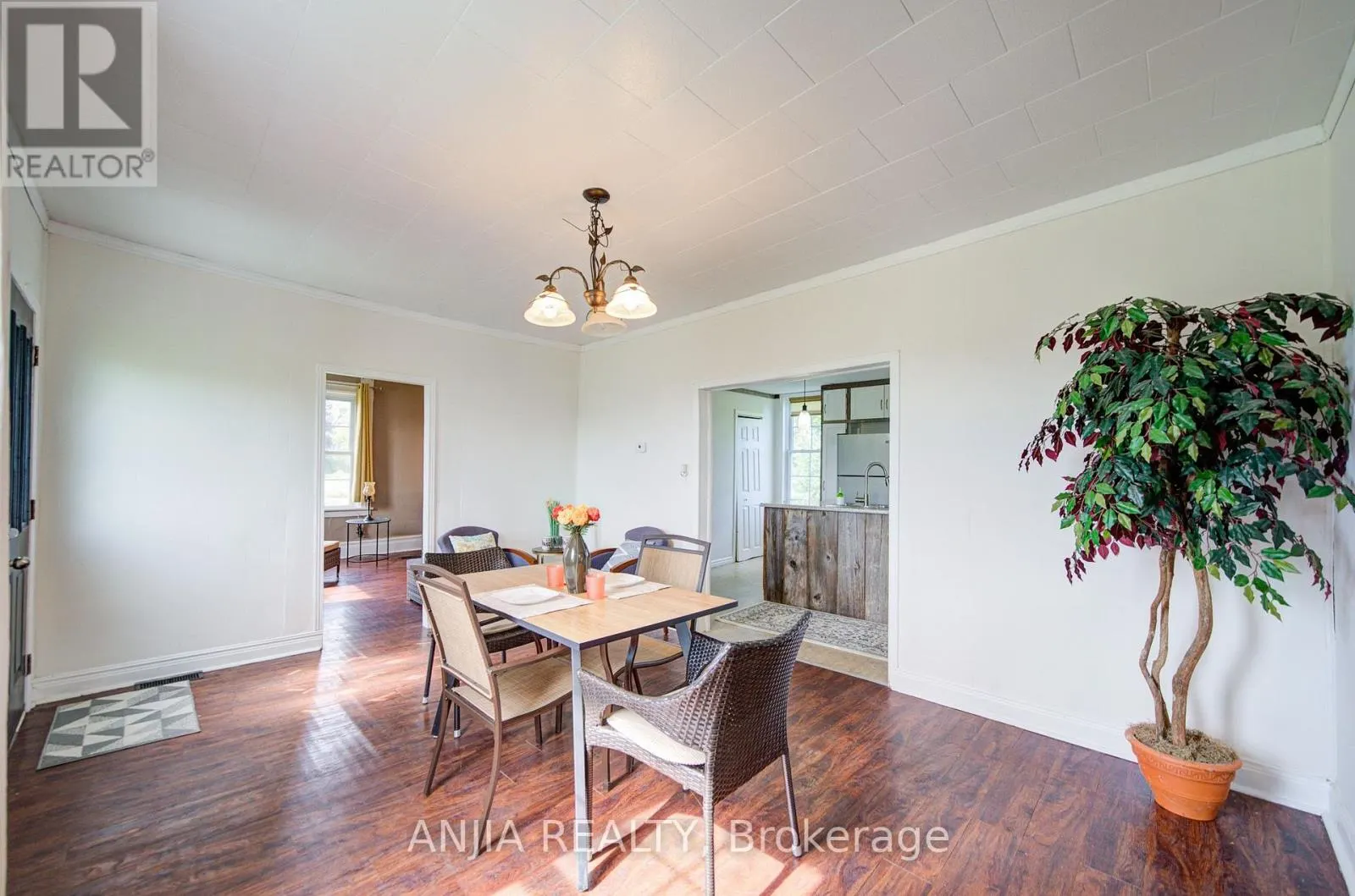 1290 ROSEBUSH ROAD
