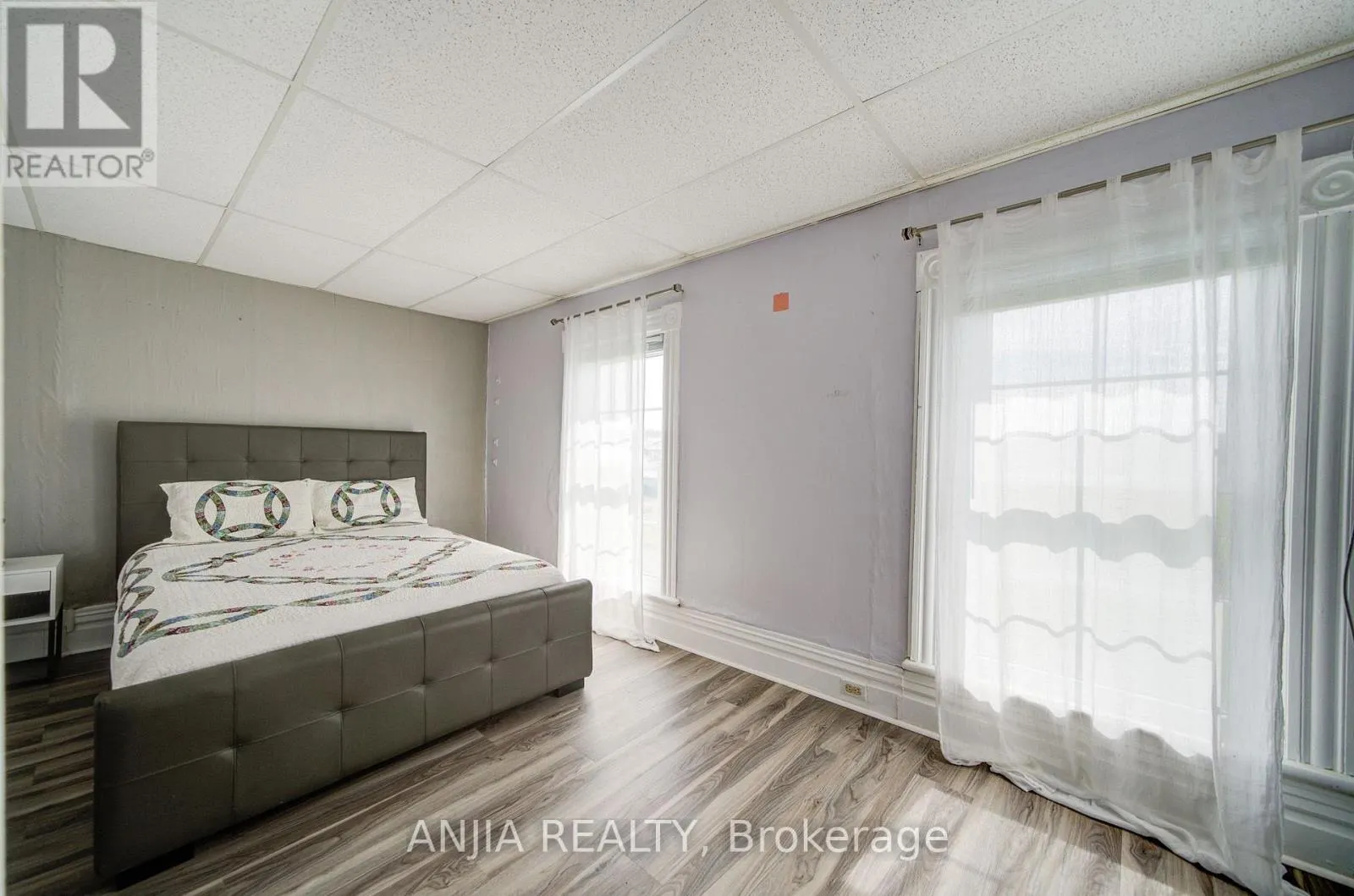 1290 ROSEBUSH ROAD