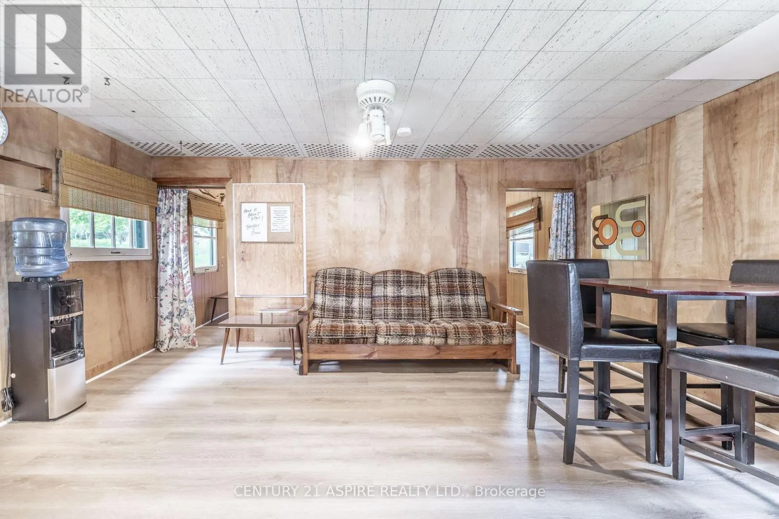 794 FOREST PARK ROAD