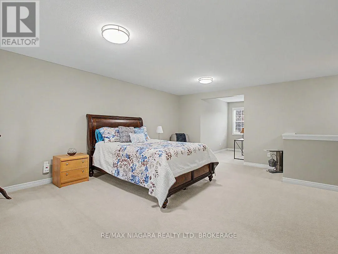 319 ELGIN STREET
