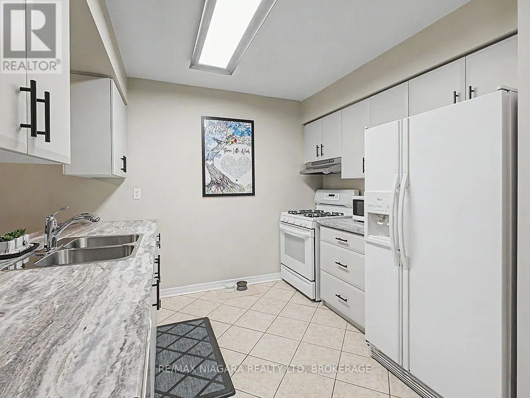 319 ELGIN STREET