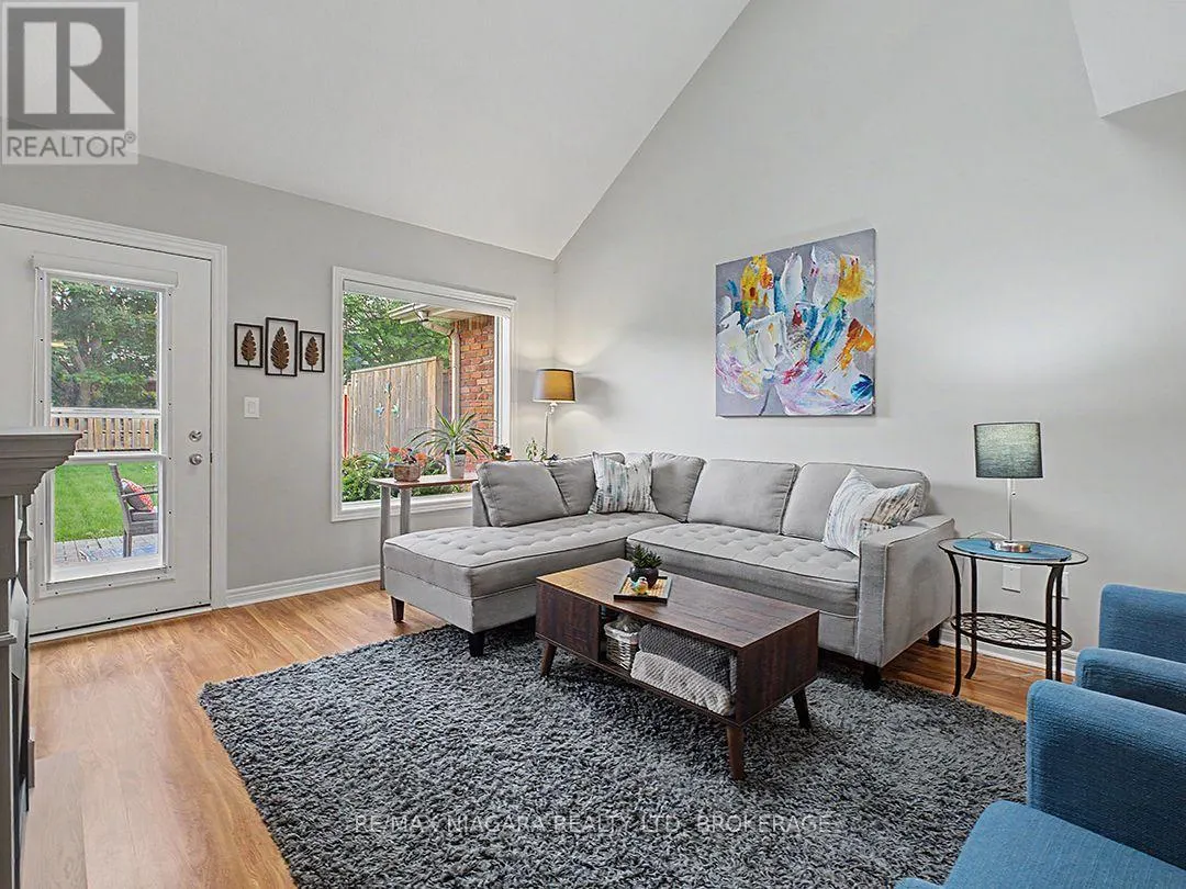 319 ELGIN STREET