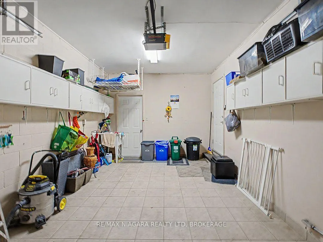 319 ELGIN STREET