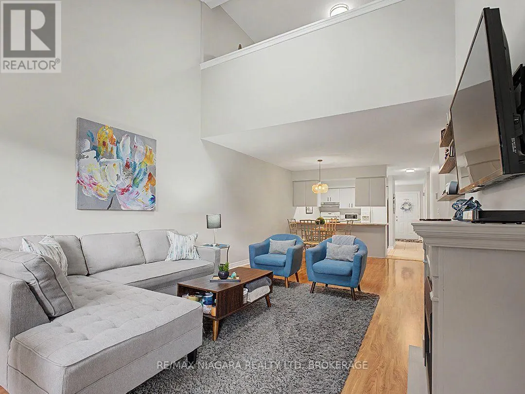 319 ELGIN STREET