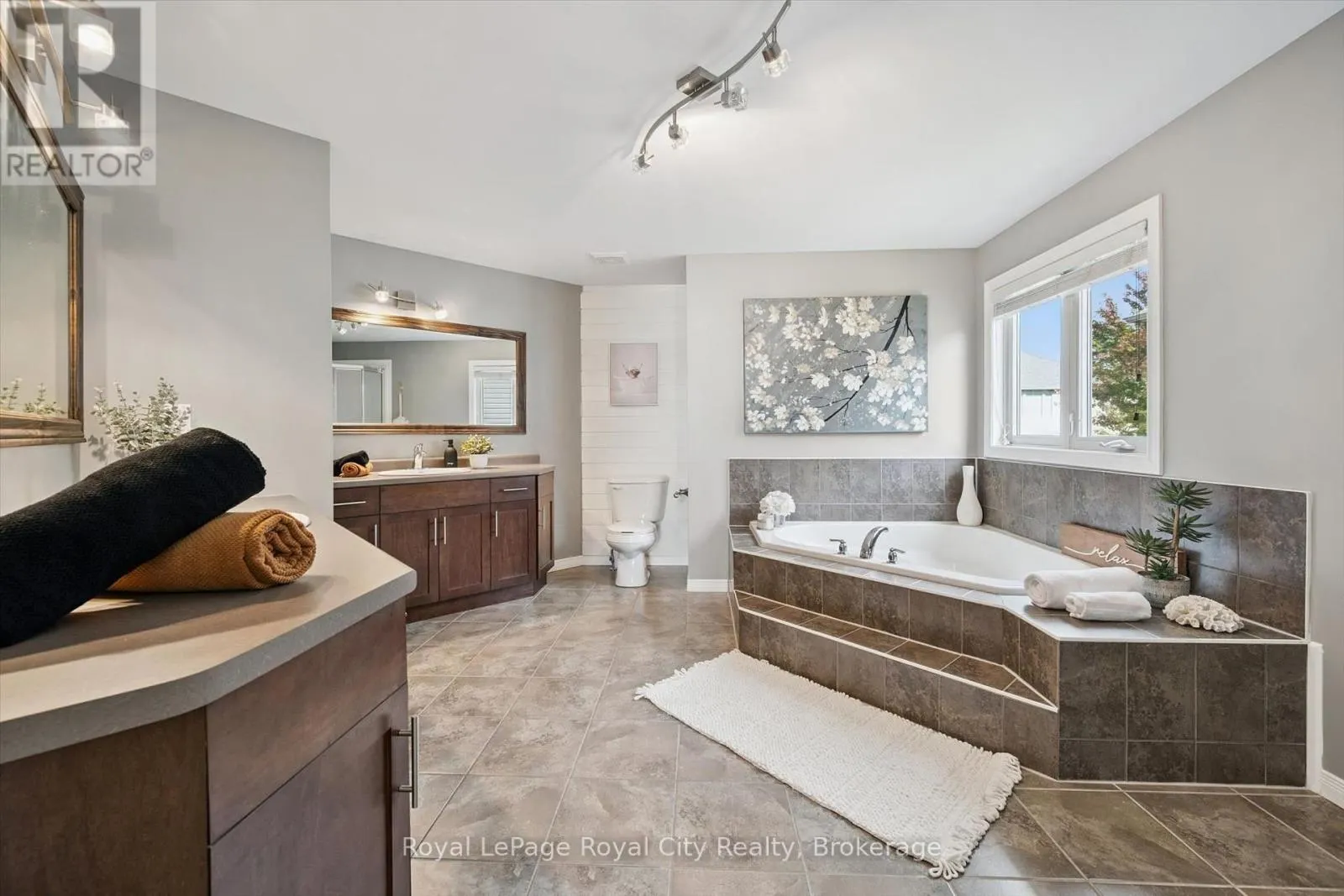 138 FLANDERS ROAD