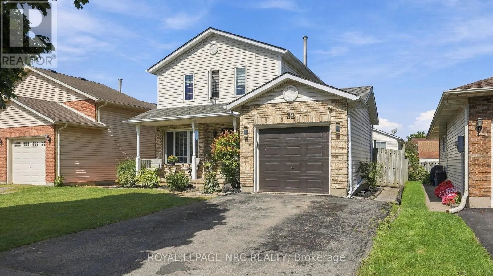 32 POPLAR CRESCENT