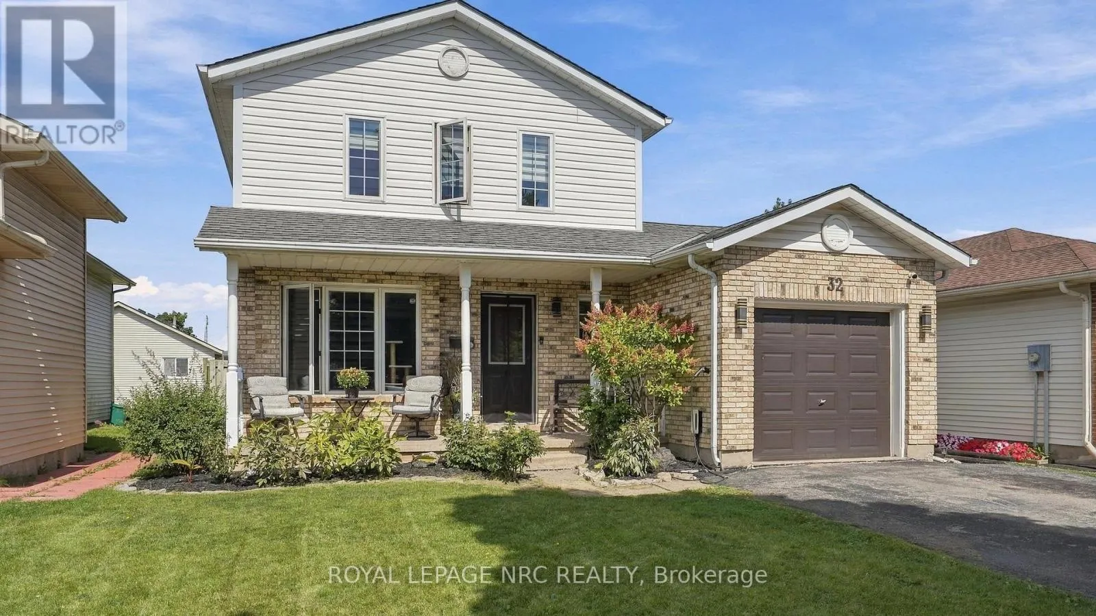 32 POPLAR CRESCENT