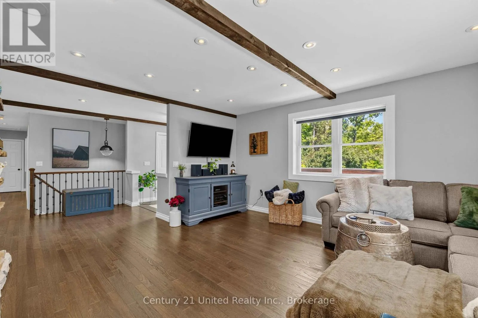 1790 COUNTY ROAD 40