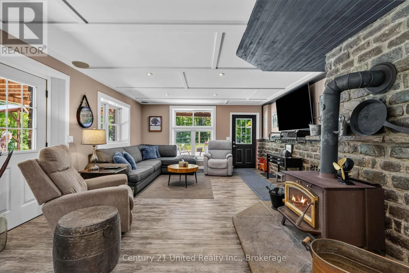 1790 COUNTY ROAD 40
