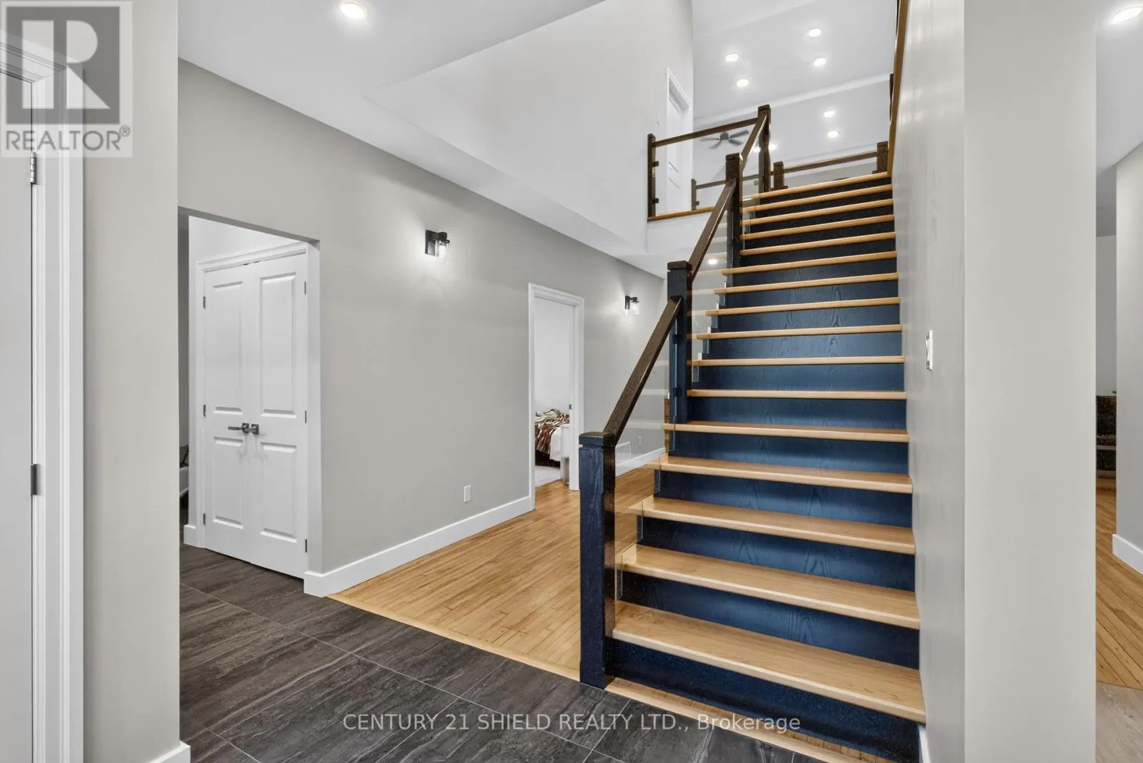 12 MAPLE STREET