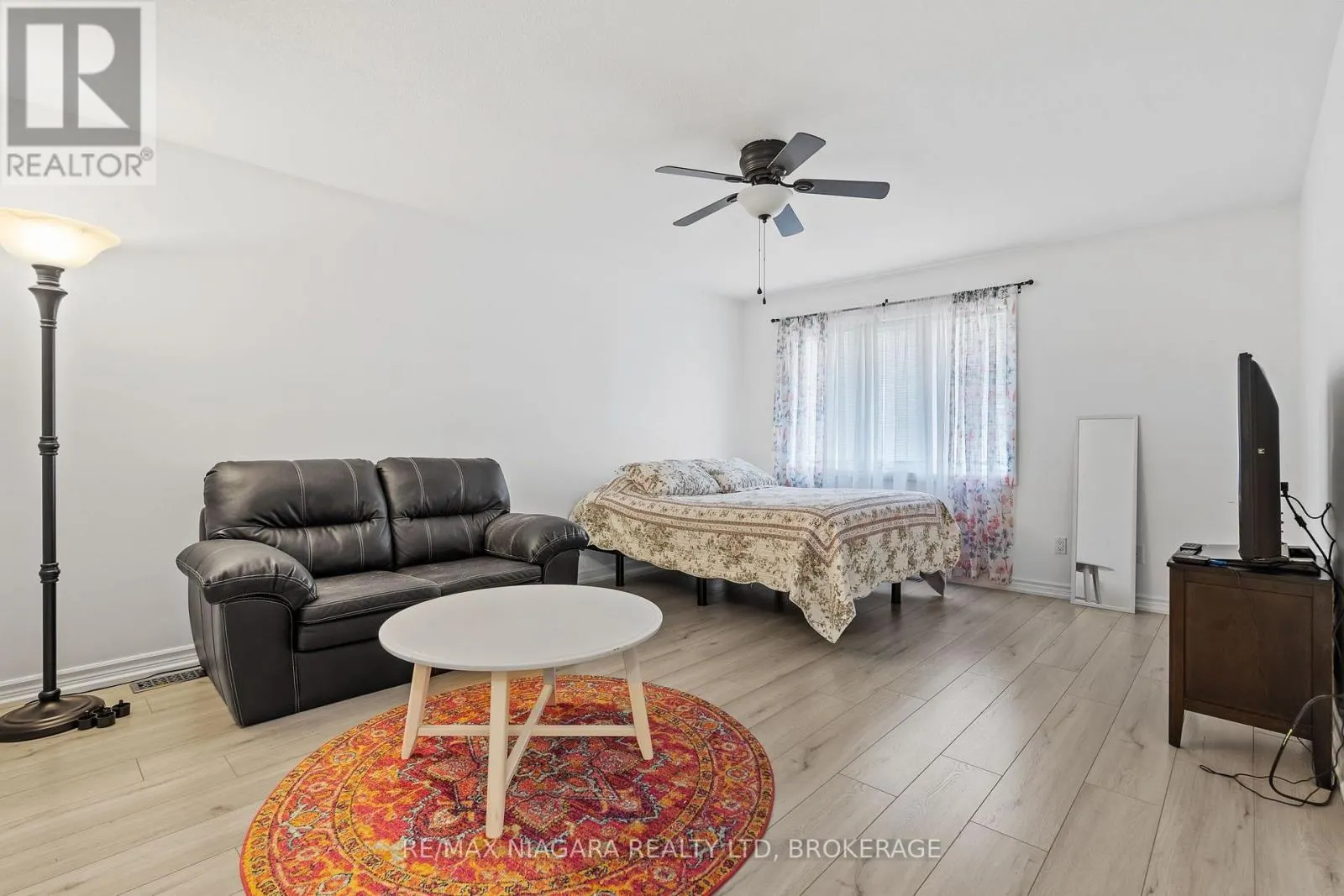 17 - 1448 NIAGARA STONE ROAD #17