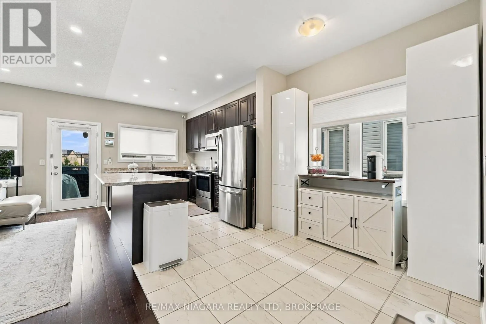 4032 FRACCHIONI DRIVE