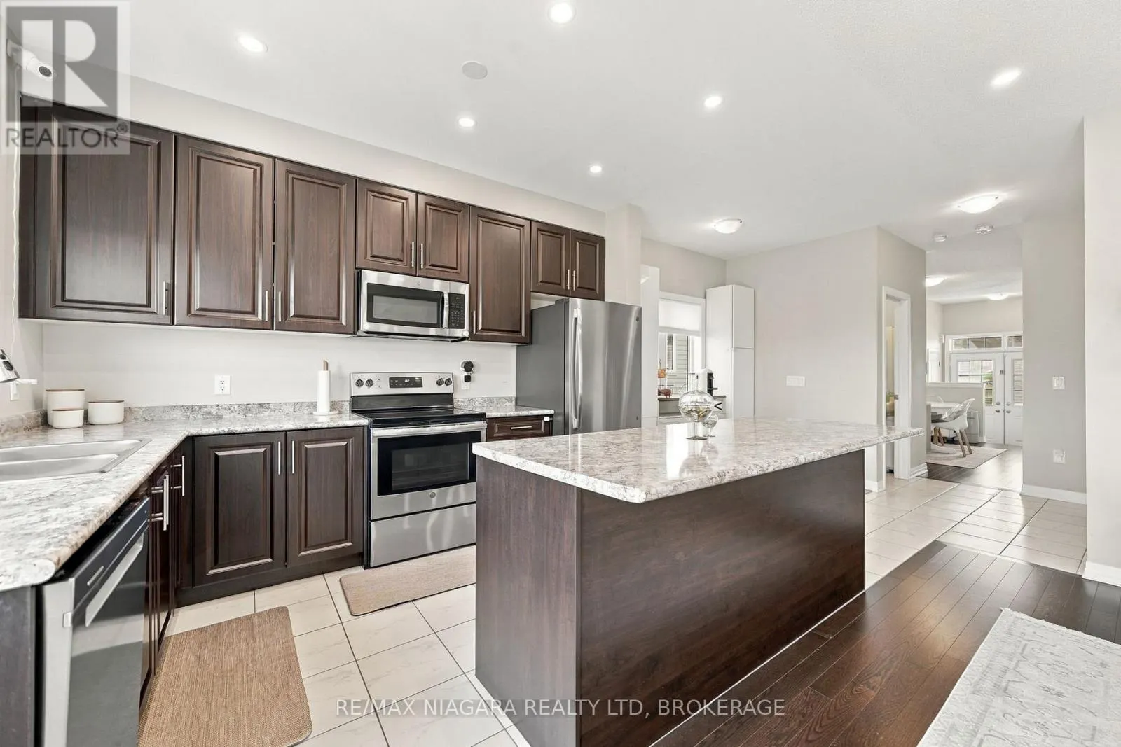 4032 FRACCHIONI DRIVE