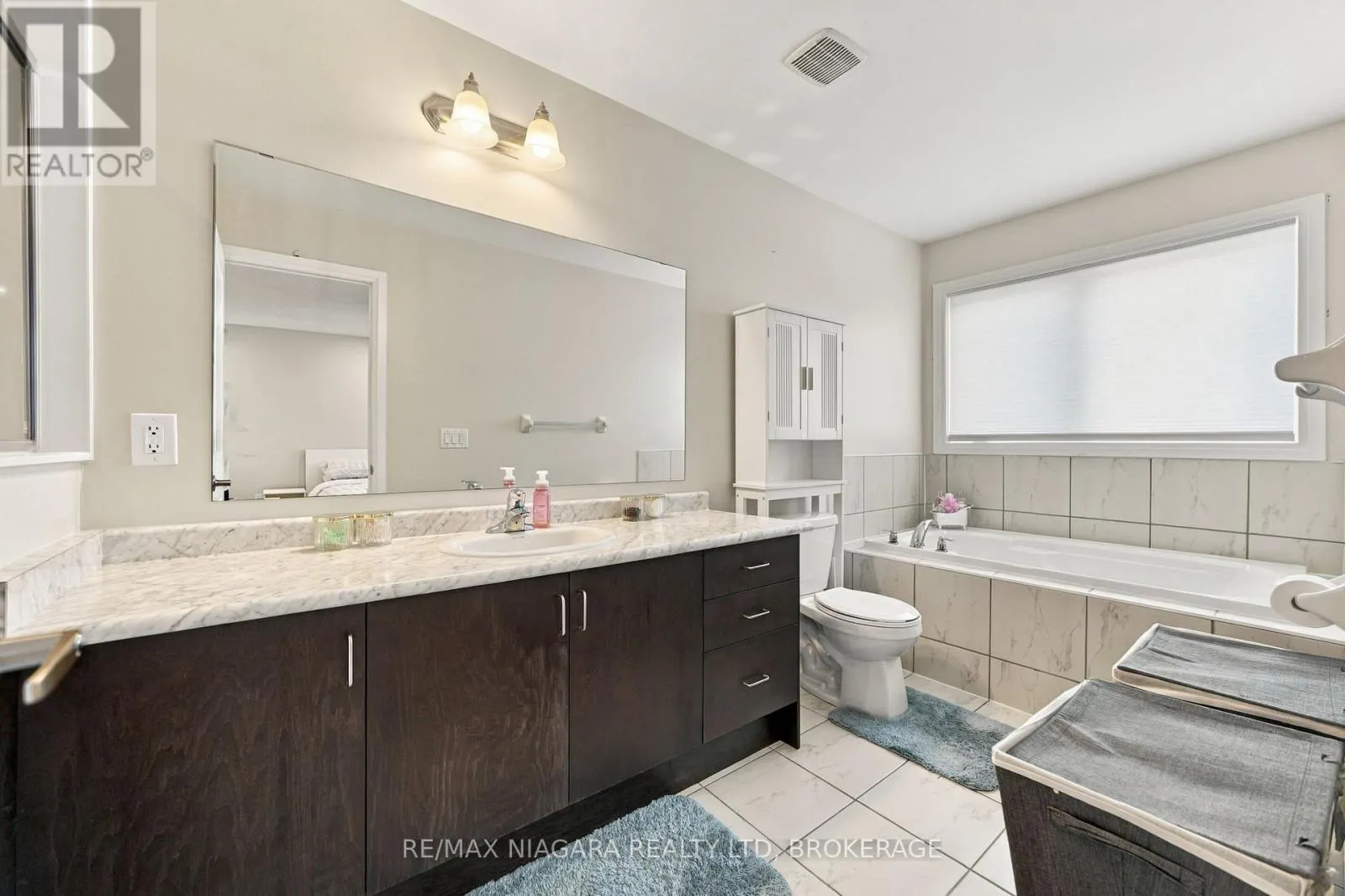 4032 FRACCHIONI DRIVE