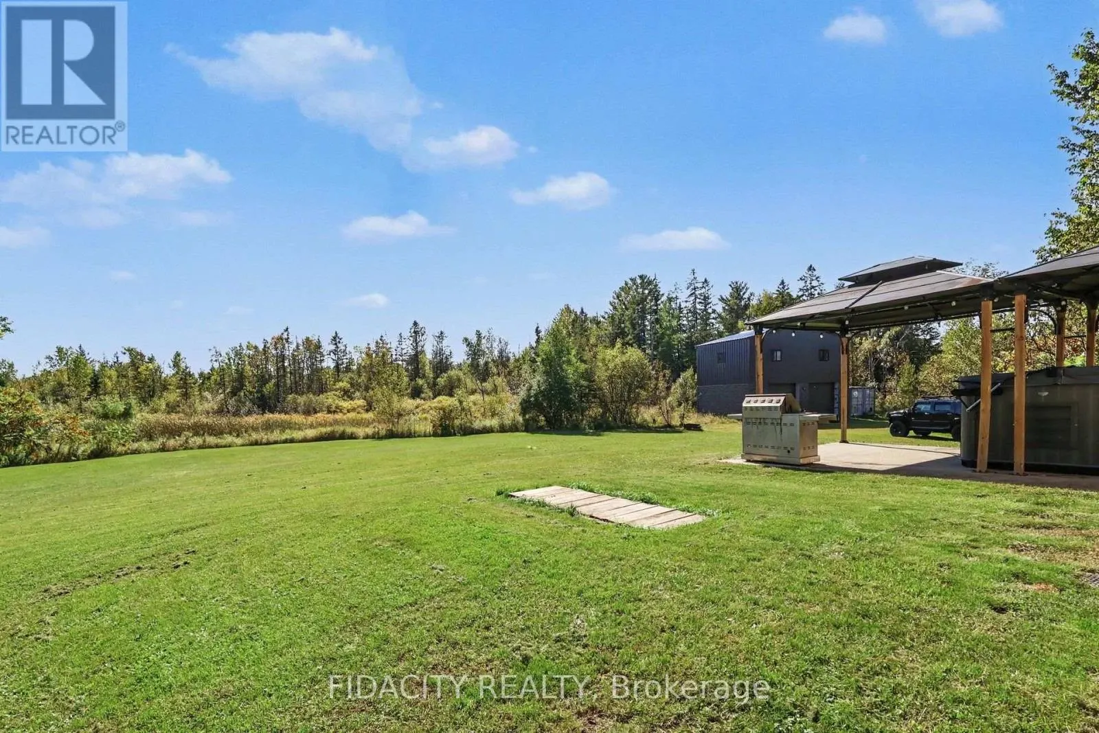 88 CONSTANCE LAKE ROAD