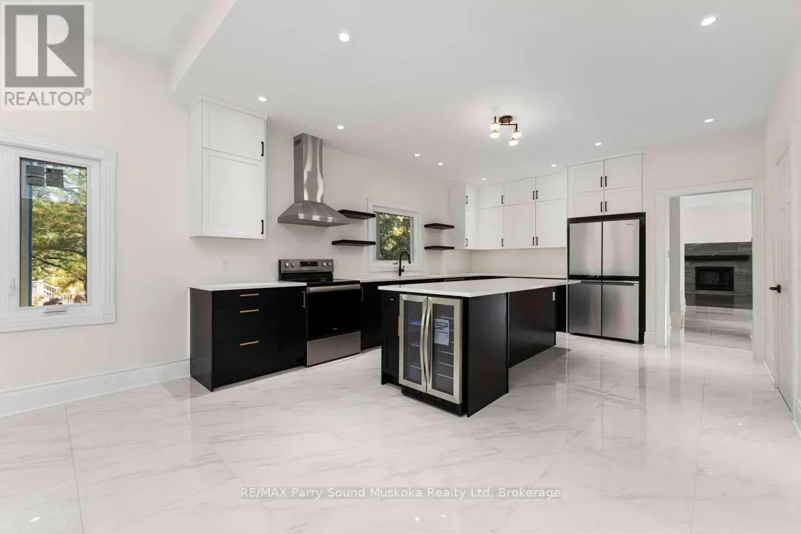 14-16 KNOWLES CRESCENT