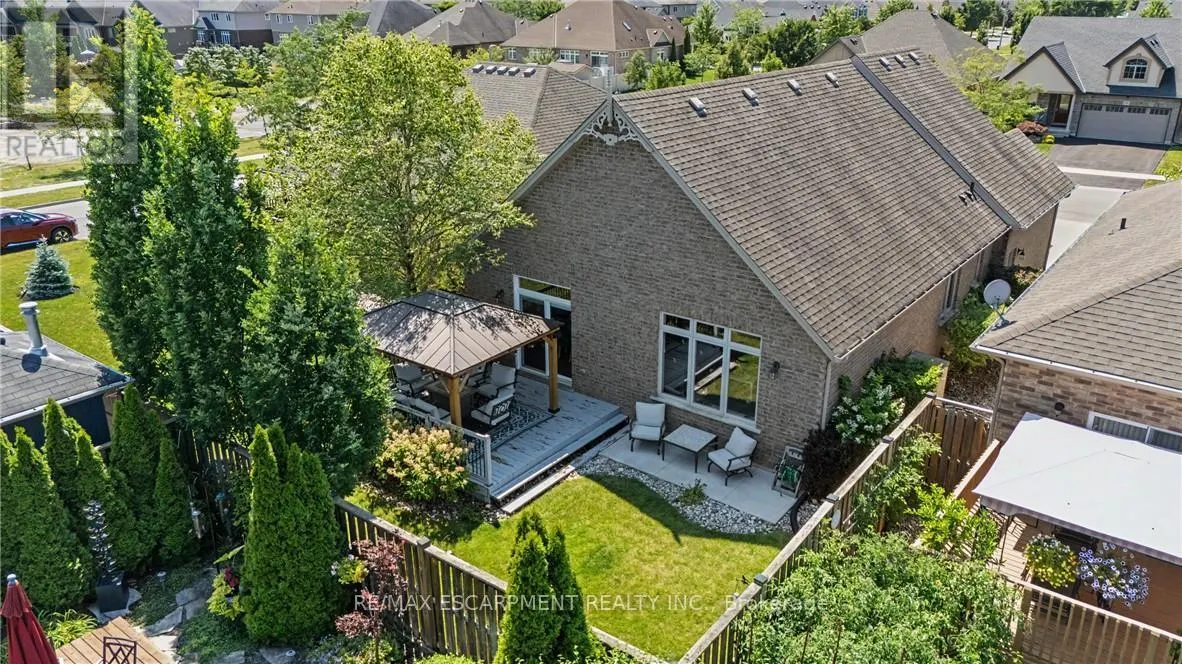 12 SILVERWOOD AVENUE