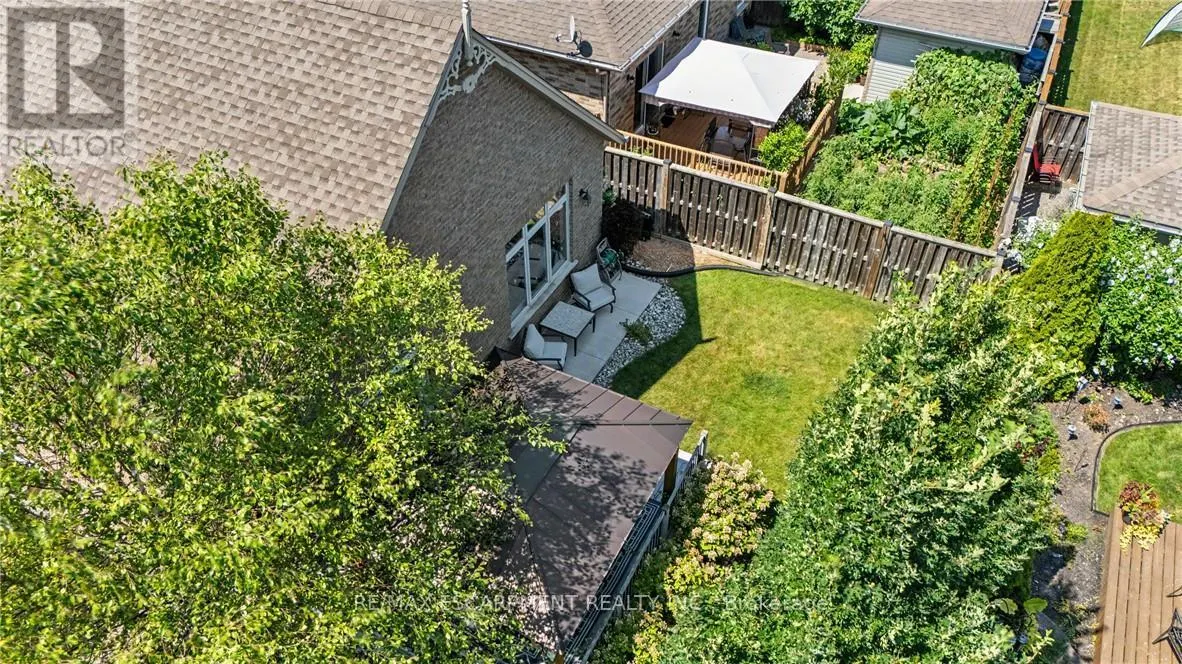 12 SILVERWOOD AVENUE
