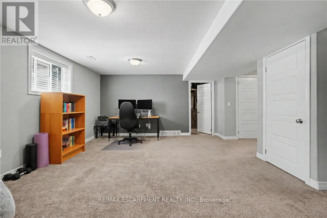 12 SILVERWOOD AVENUE