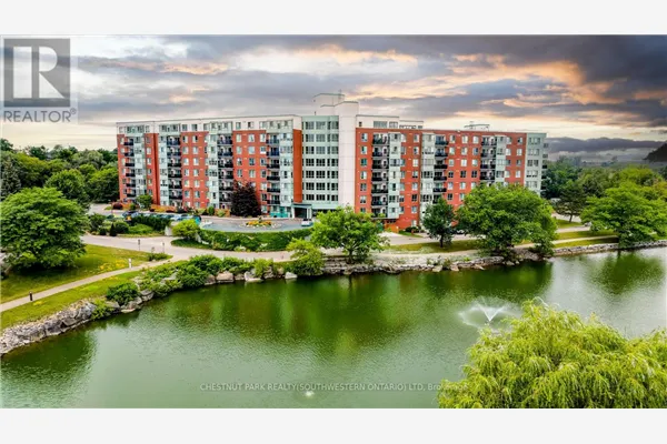 PH14 - 30 BLUE SPRINGS DRIVE