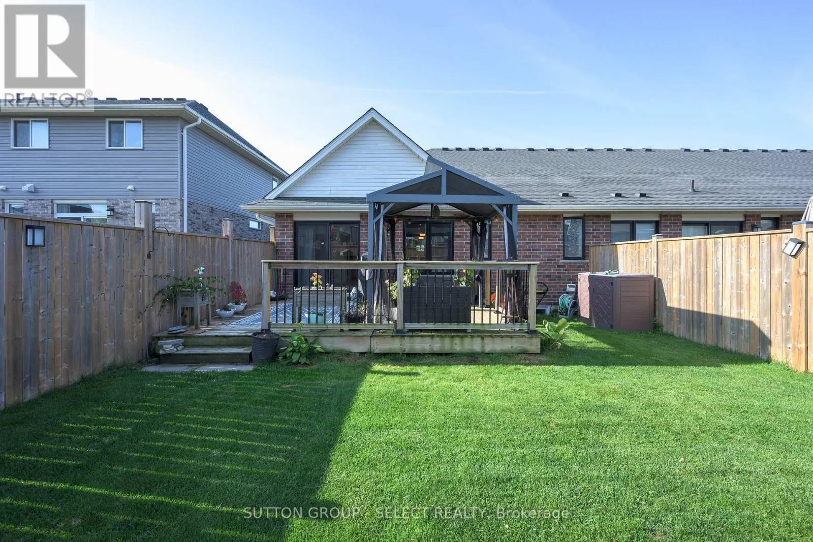 17 CORTLAND TERRACE