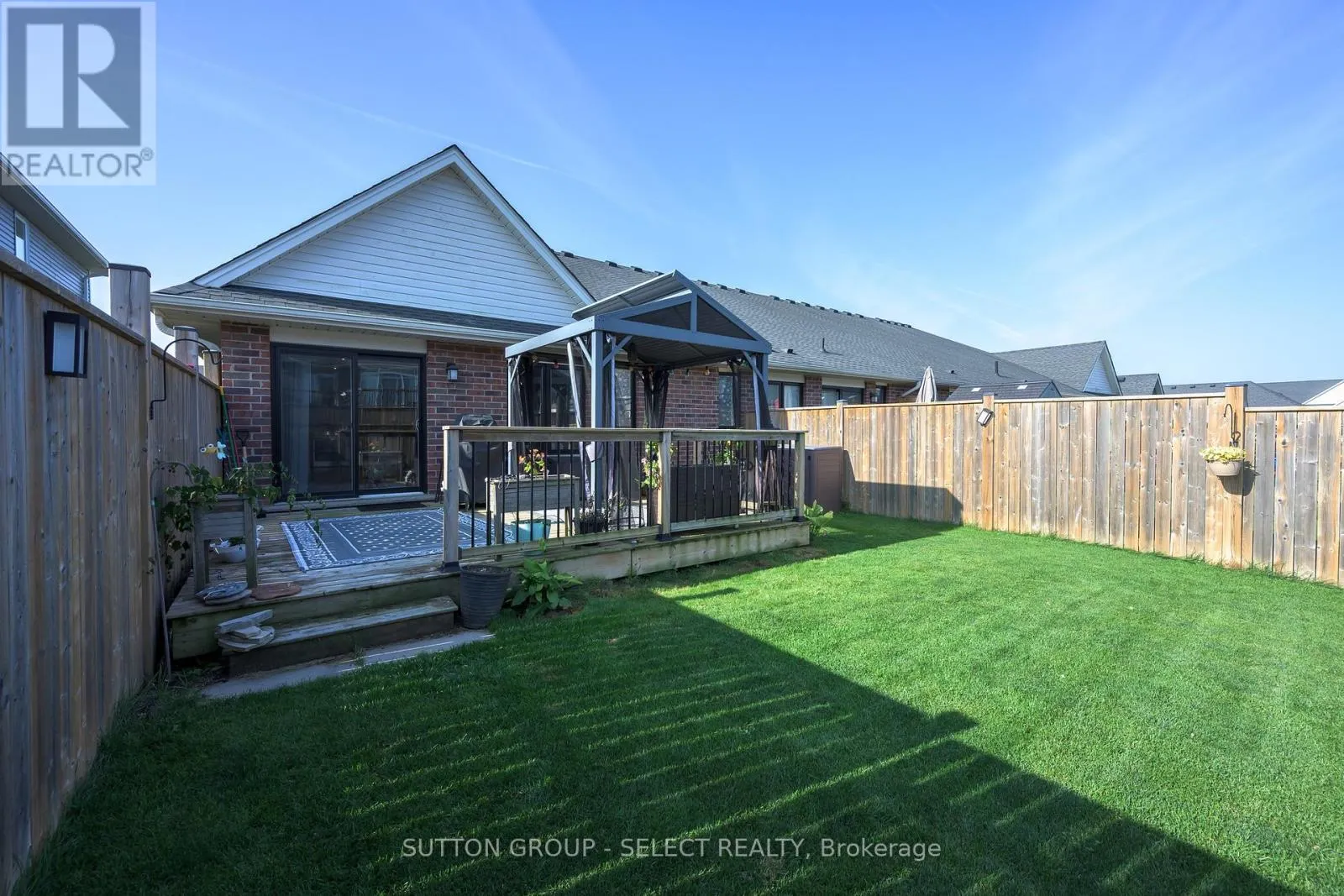 17 CORTLAND TERRACE