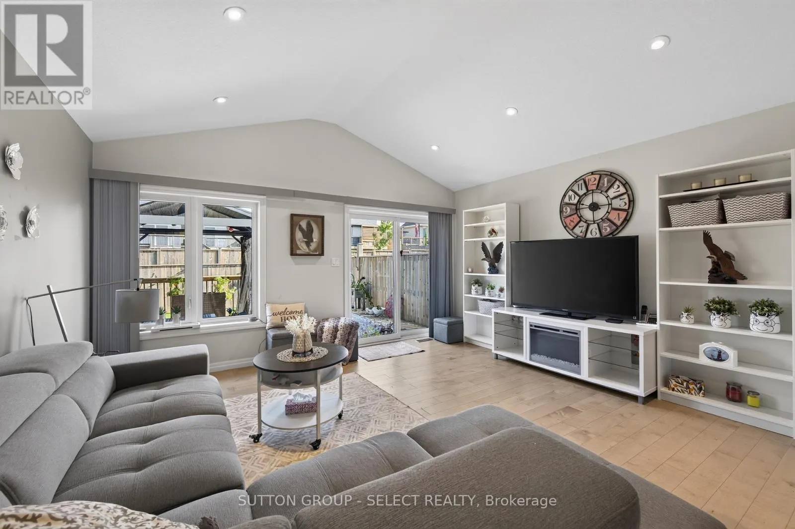 17 CORTLAND TERRACE
