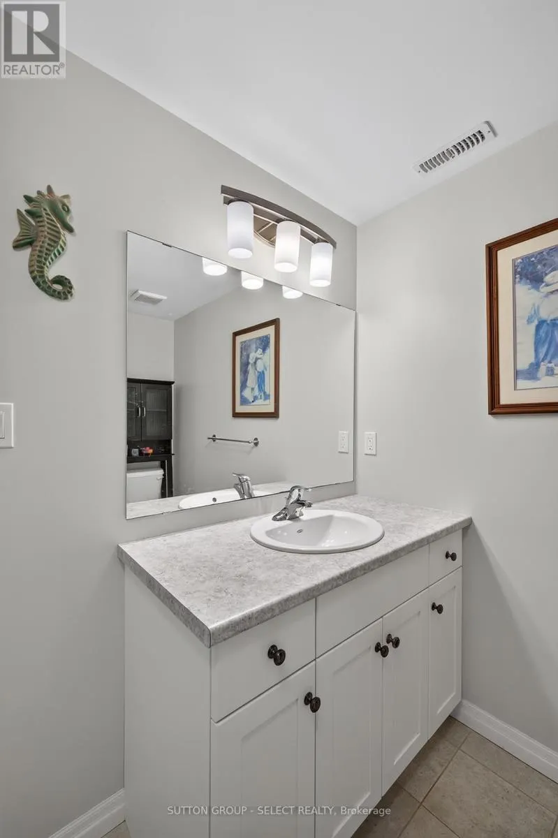 17 CORTLAND TERRACE