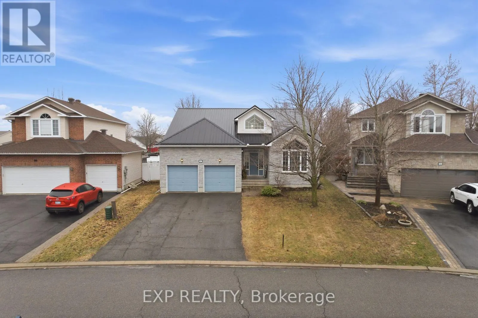 80 LA PRAIRIE STREET